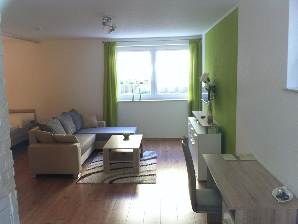 Ferienwohnung Heike 厄姆河畔的德廷根 客房 照片
